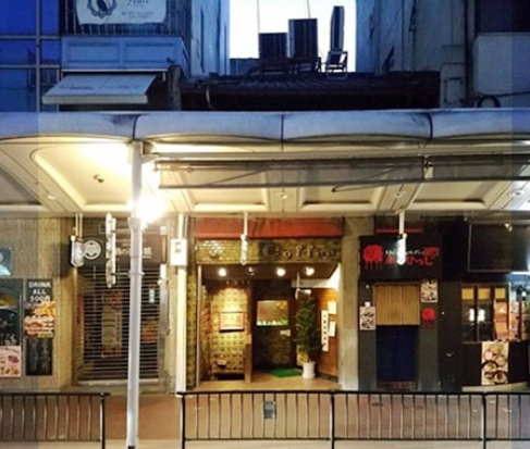 六曜社珈琲店の外観