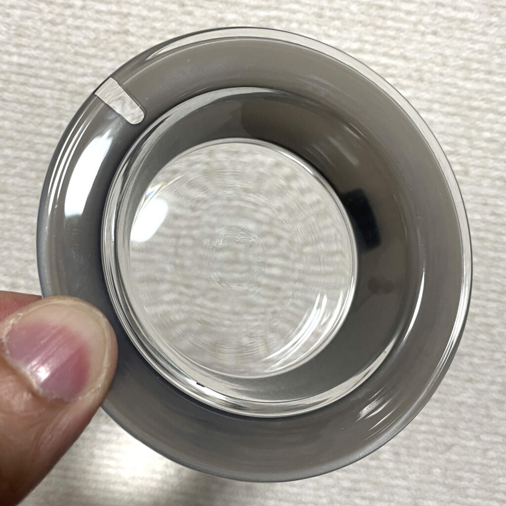 V60 グラスサーバー600 クリアのフタはシリコンパッキン付き