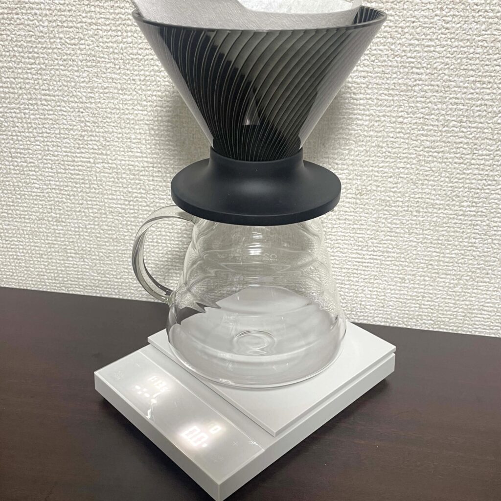 1万円未満で買えるコーヒースケール「ハリオ ポラリス」の実機写真