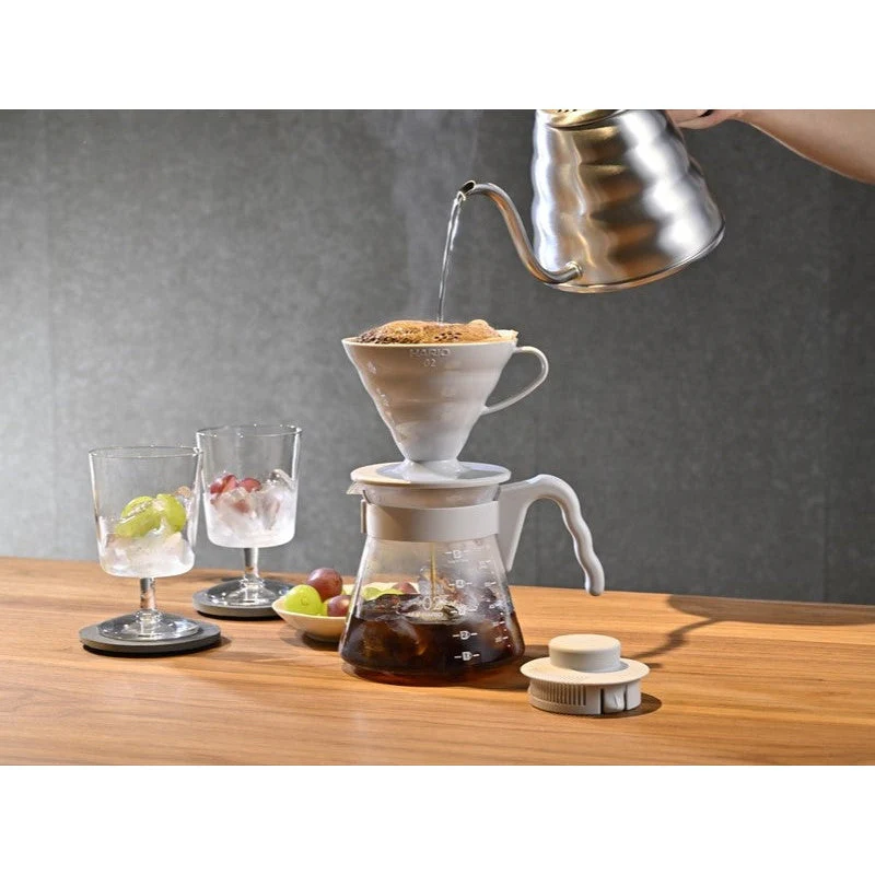 V60コーヒーサーバー02セット ペールグレーの使用例