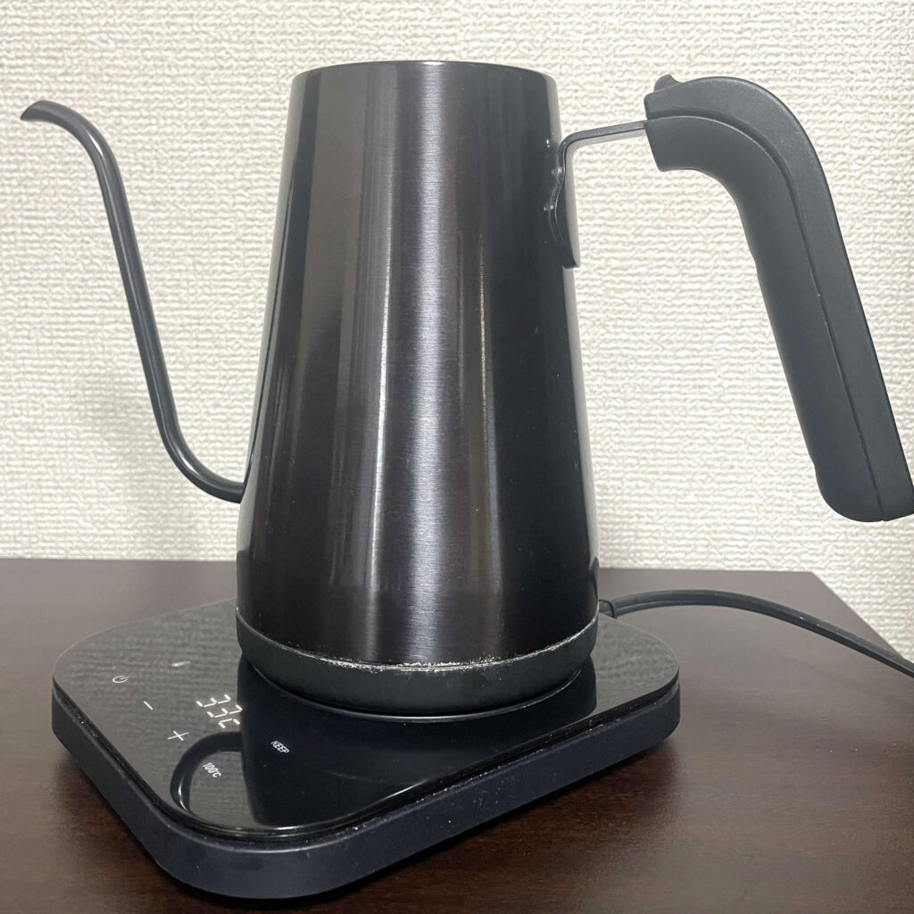 ハンドドリップで愛用している山善の電気ケトル