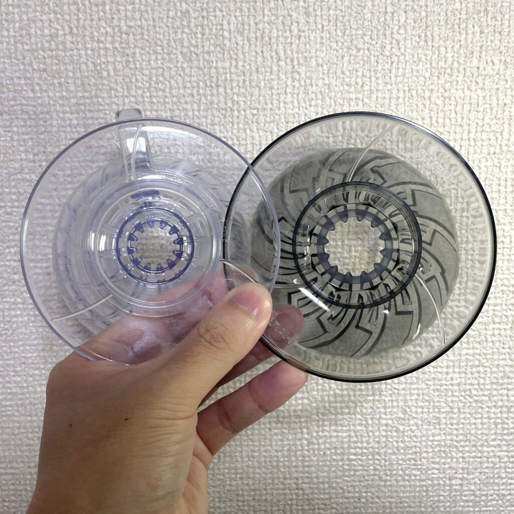 ハリオのアルファドリッパーは抽出穴も大きめ