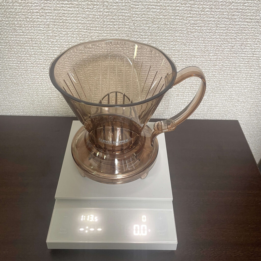 手順①スケールの上におく