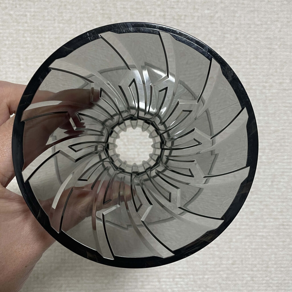 ALPHA DRIPPERの上から見た実物写真