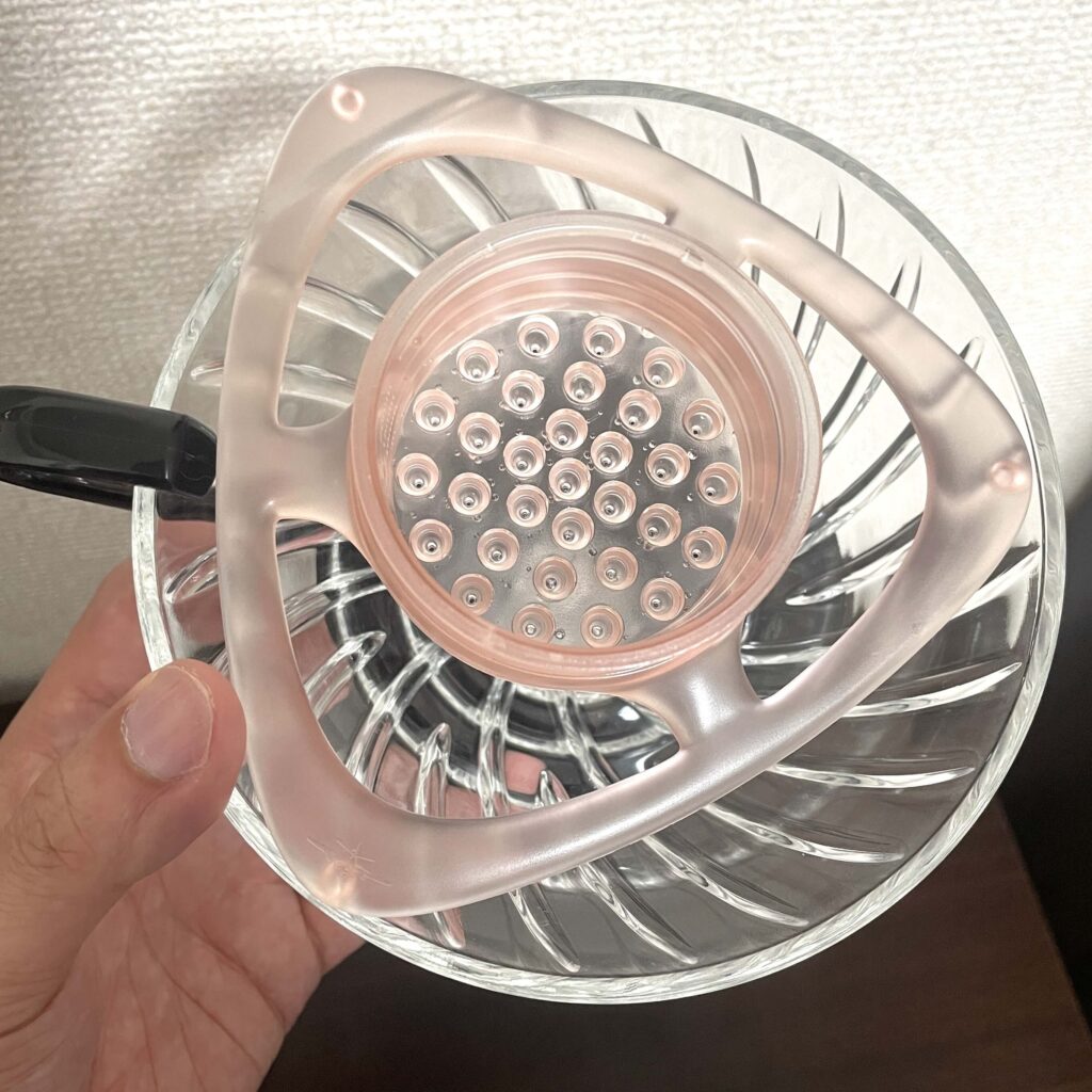 MHW-3BOMBER「RAIN」に対応していないドリッパーの様子