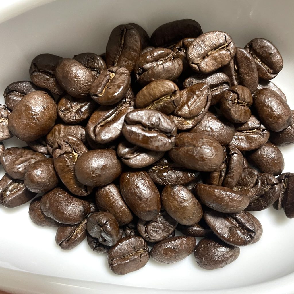 海ノ向こうコーヒーの「ラオスの森コーヒー」の豆