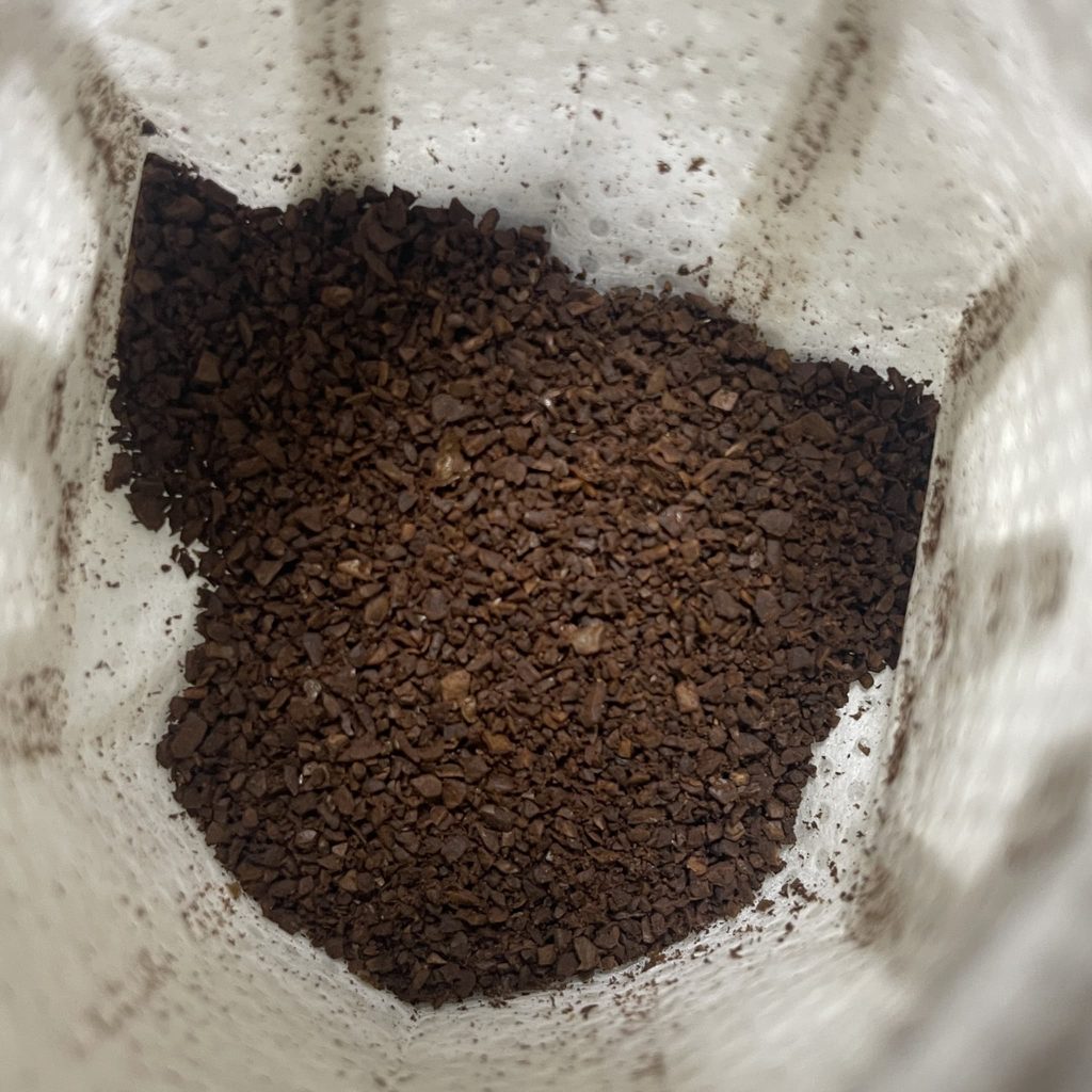 ウガンダのコーヒー粉